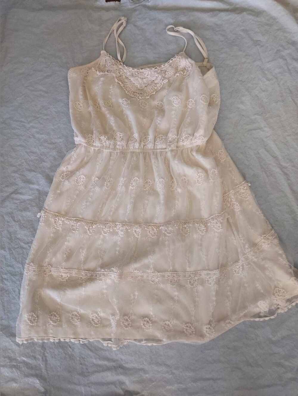 Ultra Pink Cream Lace Tiered Midi Dress with Spaghetti Straps